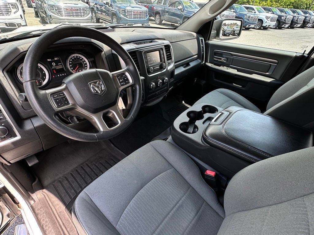 Used 2021 RAM 1500 Classic SLT AWD/4WD image 23