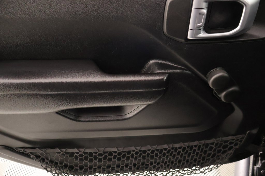 Used 2018 Jeep Wrangler Unlimited Sport image 14