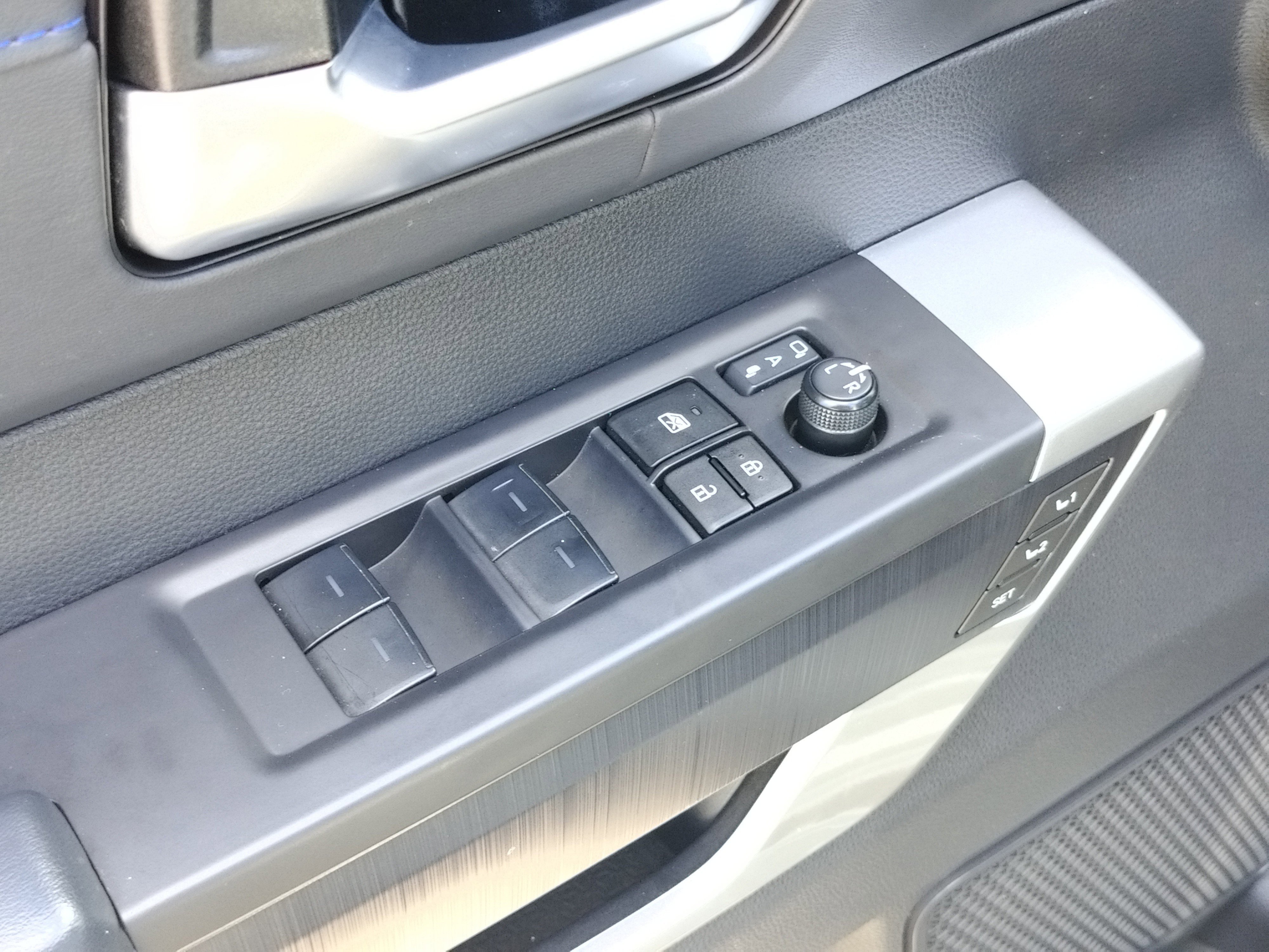 Used 2024 Toyota Tundra Platinum image 20