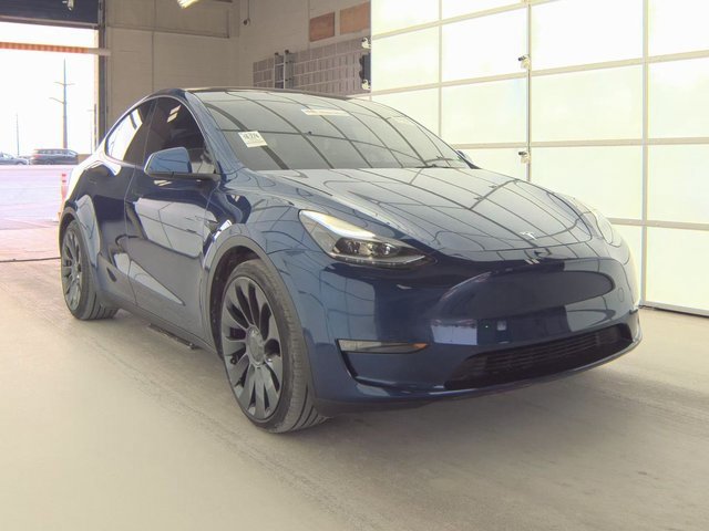 Used 2024 Tesla Model Y Performance image 14