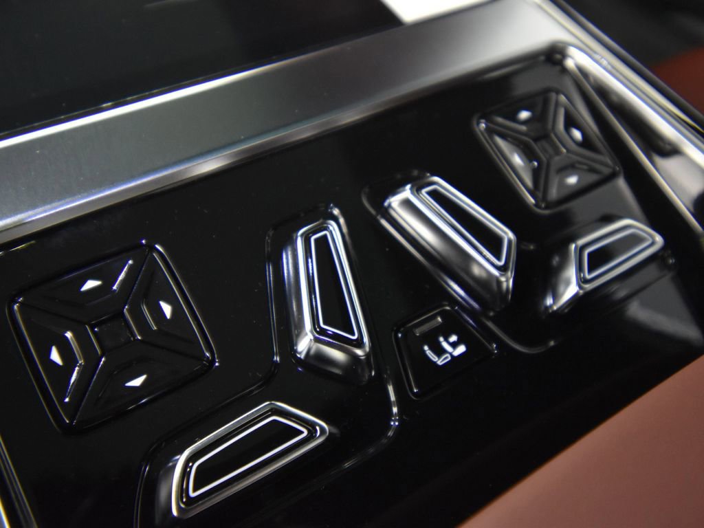 New 2025 Audi S8 image 33