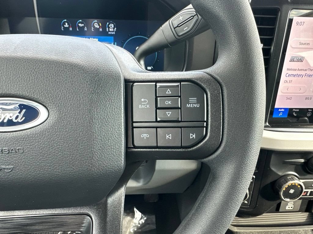 New 2026 Ford F350 XLT w/ XLT Premium Package AWD/4WD image 19