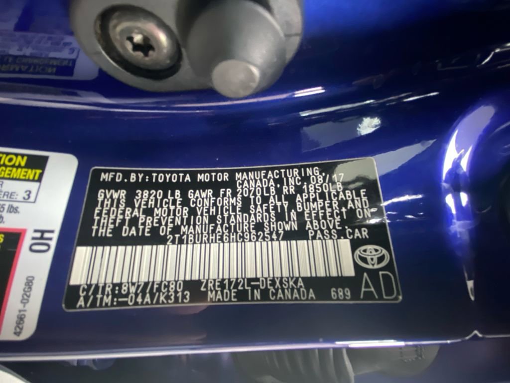 Used 2017 Toyota Corolla SE image 19