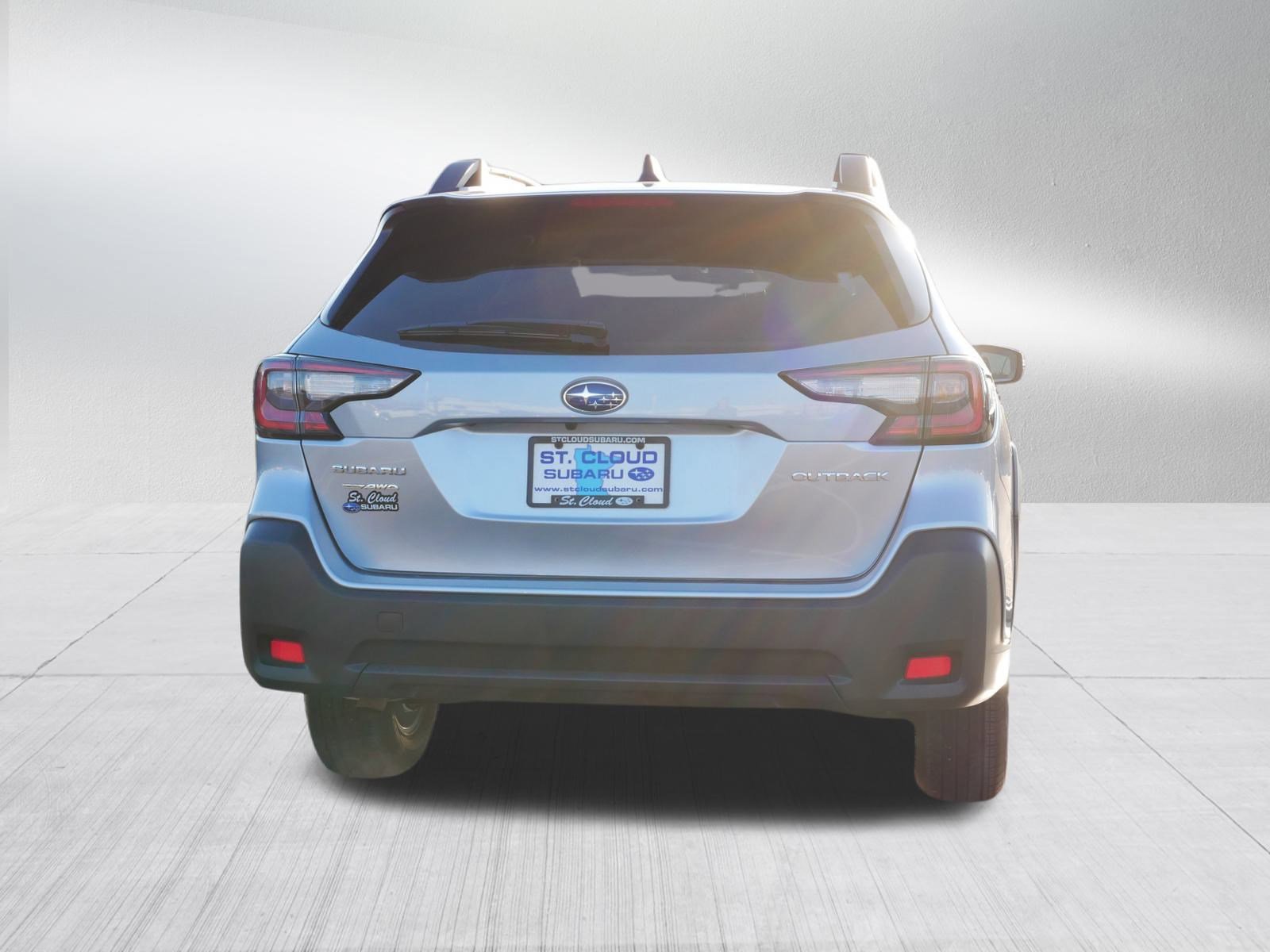 Certified 2025 Subaru Outback Premium image 6