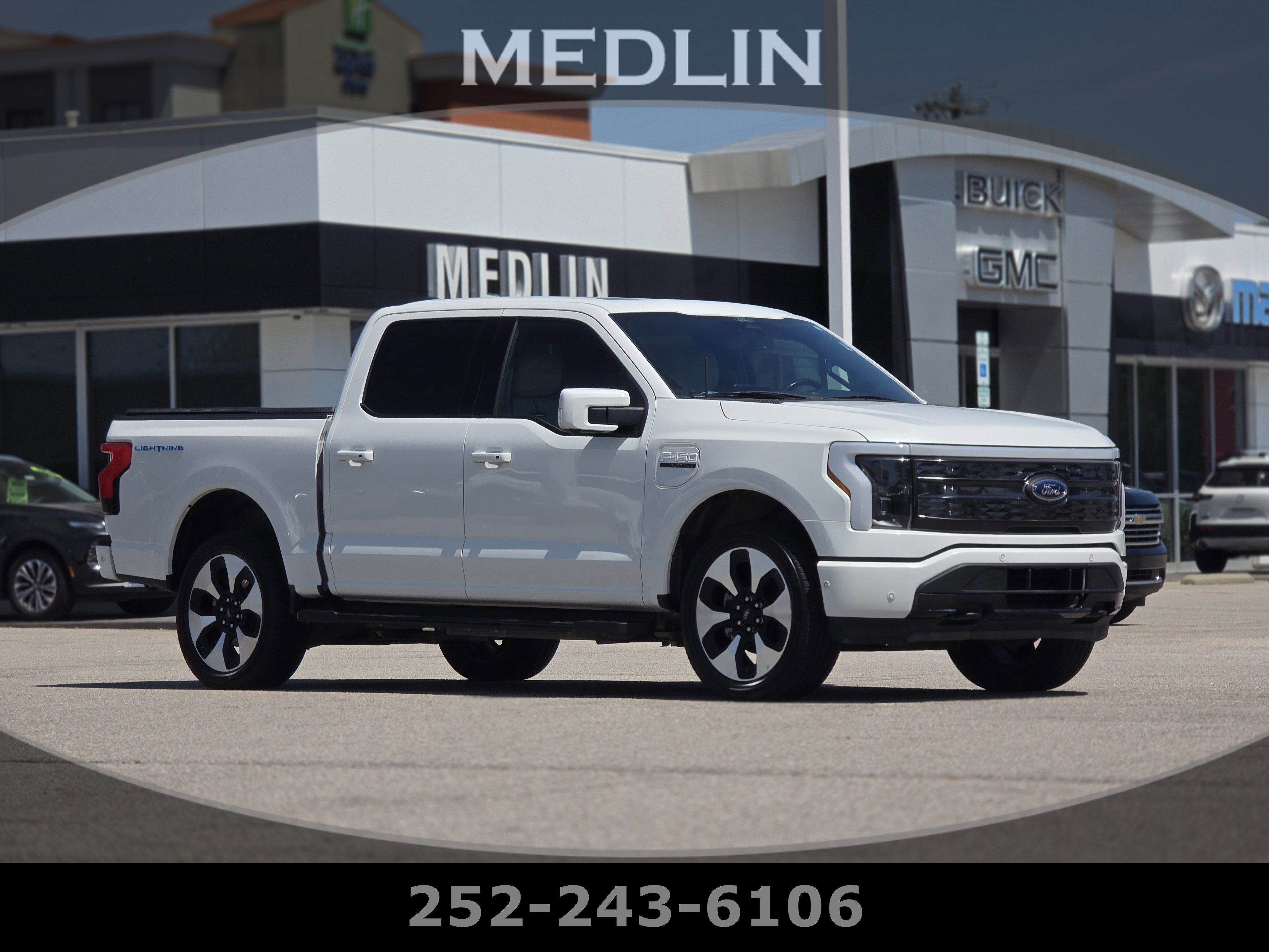 Used 2022 Ford F150 Lightning Platinum AWD/4WD image 1