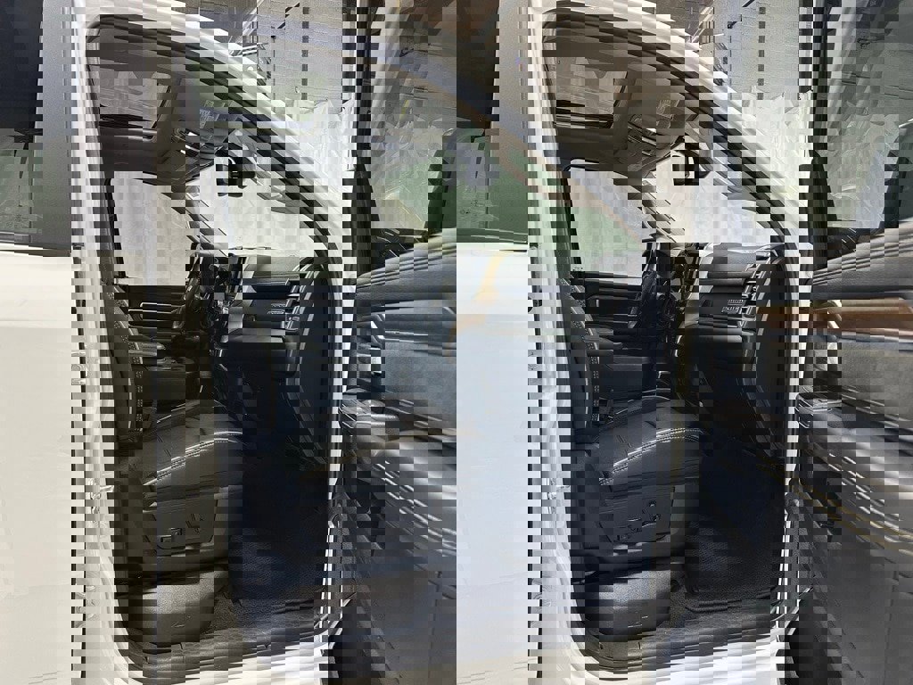 Used 2024 RAM 2500 Laramie image 57