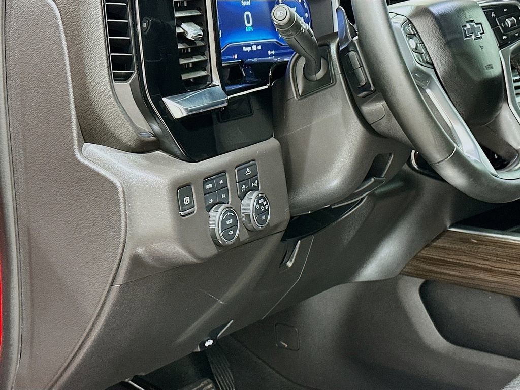 Used 2024 Chevrolet Silverado 1500 LT Trail Boss w/ Protection Package AWD/4WD image 10