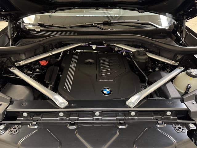 Used 2023 BMW X5 sDrive40i w/ M Sport Package image 27