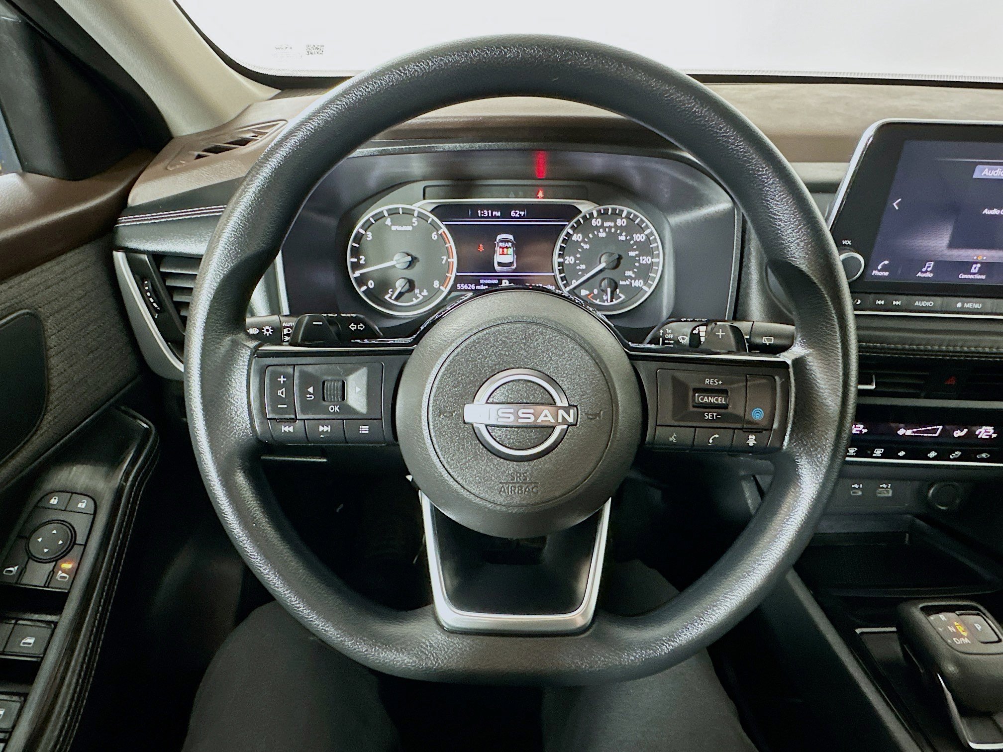 Used 2023 Nissan Rogue SV image 11