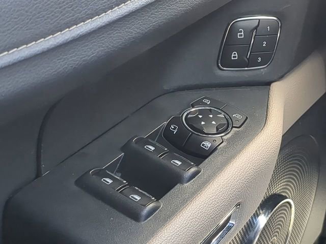Used 2024 Ford Expedition Max XLT image 31
