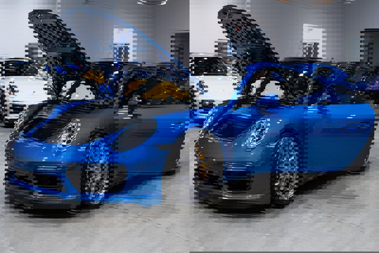 Used 2017 Porsche 911 Turbo S image 33