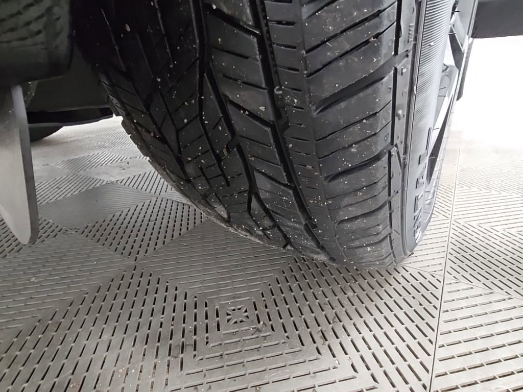 Used 2024 Chevrolet Traverse RS w/ LPO, Floor Liner Package image 50