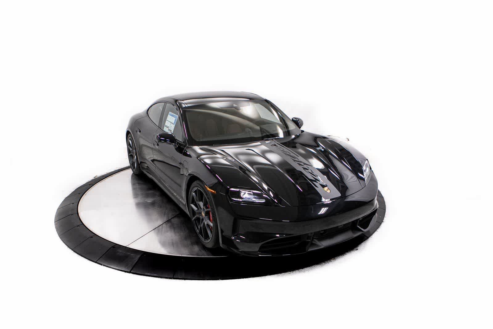 New 2026 Porsche Taycan GTS image 40