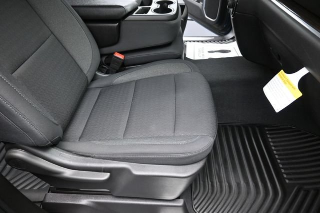 Used 2024 Chevrolet Silverado 1500 LT AWD/4WD image 27