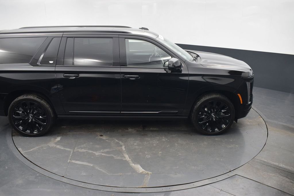 Certified 2026 Cadillac Escalade ESV Platinum Sport w/ LPO, ONYX Package image 49