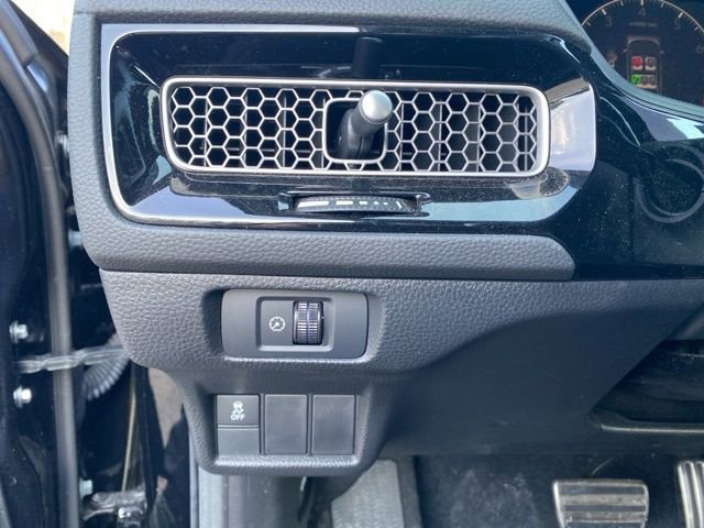 Used 2025 Honda Civic Sport image 15