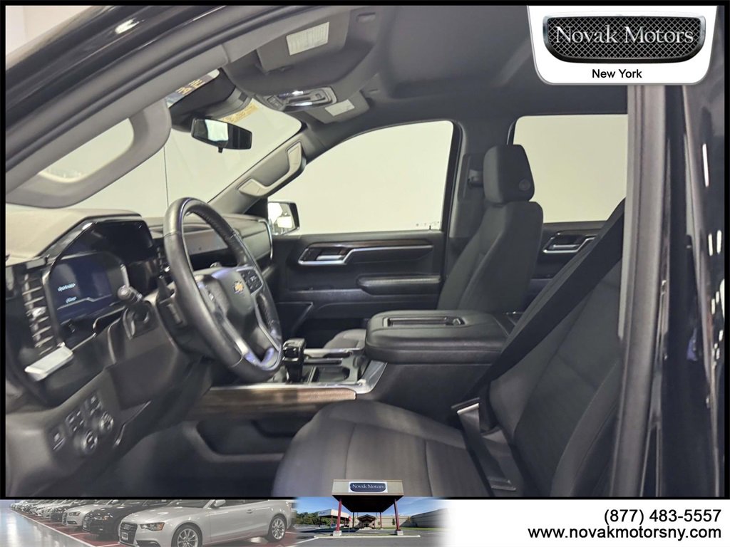 Used 2022 Chevrolet Silverado 1500 LT image 12
