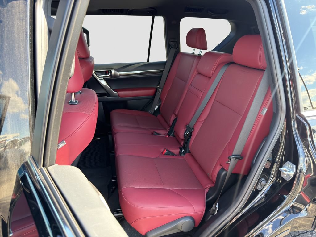 Used 2022 Lexus GX 460 Premium w/ Premium Package AWD/4WD image 27