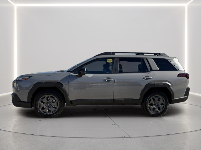 Used 2026 Subaru Outback Premium AWD/4WD image 3