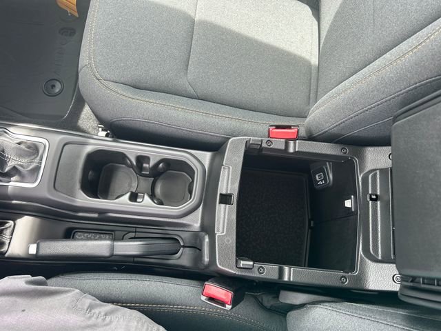 New 2025 Jeep Gladiator Sport image 23