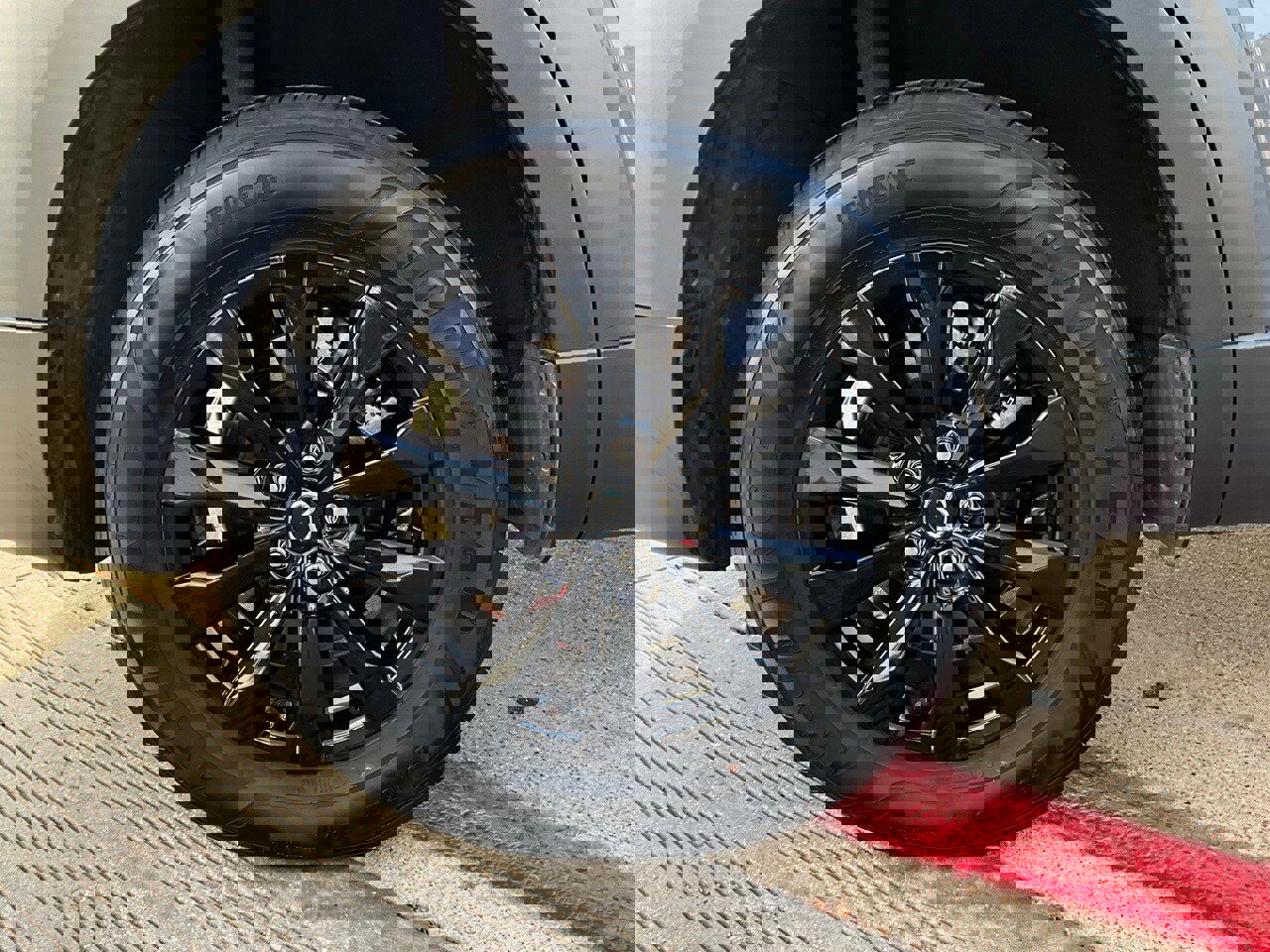 Used 2025 MAZDA CX-50 AWD 2.5 S w/ Select Package image 9