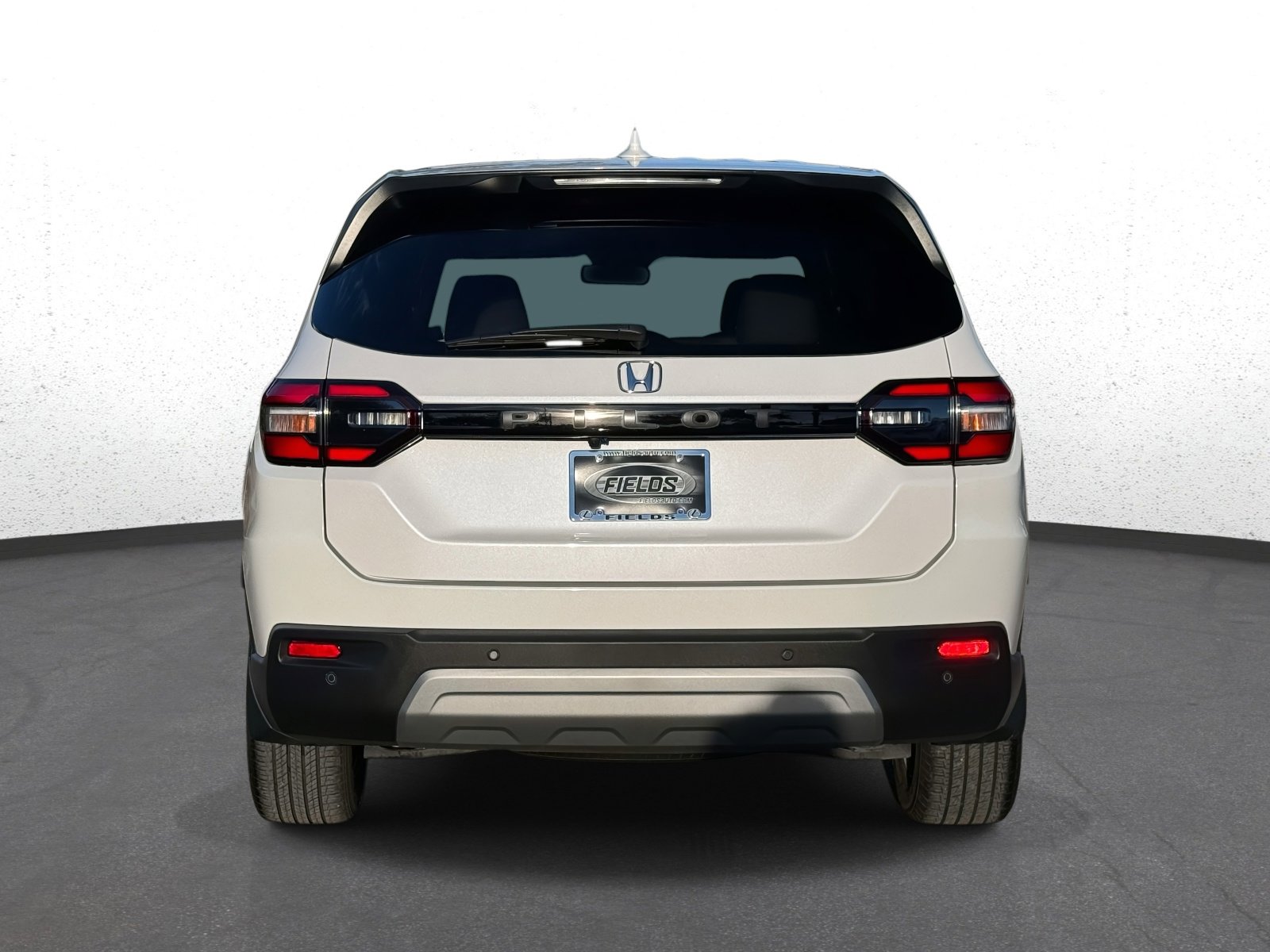 Used 2023 Honda Pilot EX-L image 4
