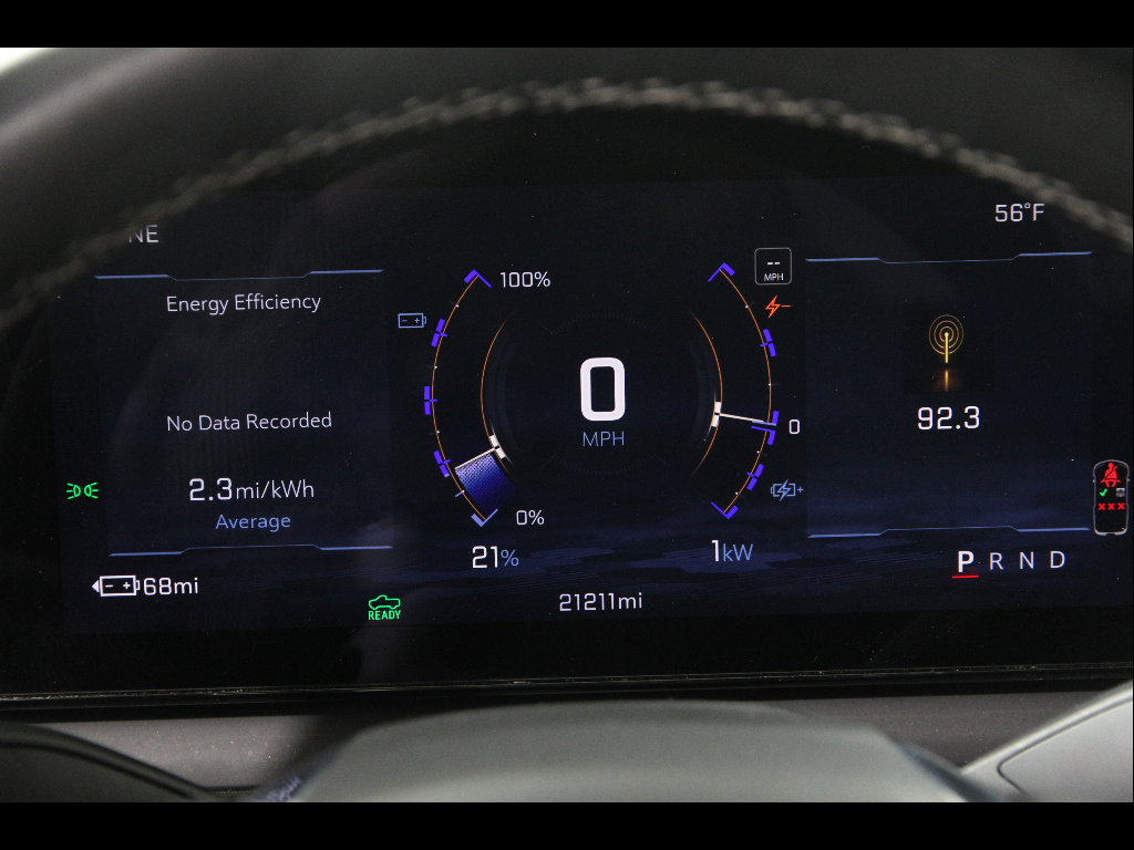 Used 2025 Chevrolet Silverado EV LT image 8