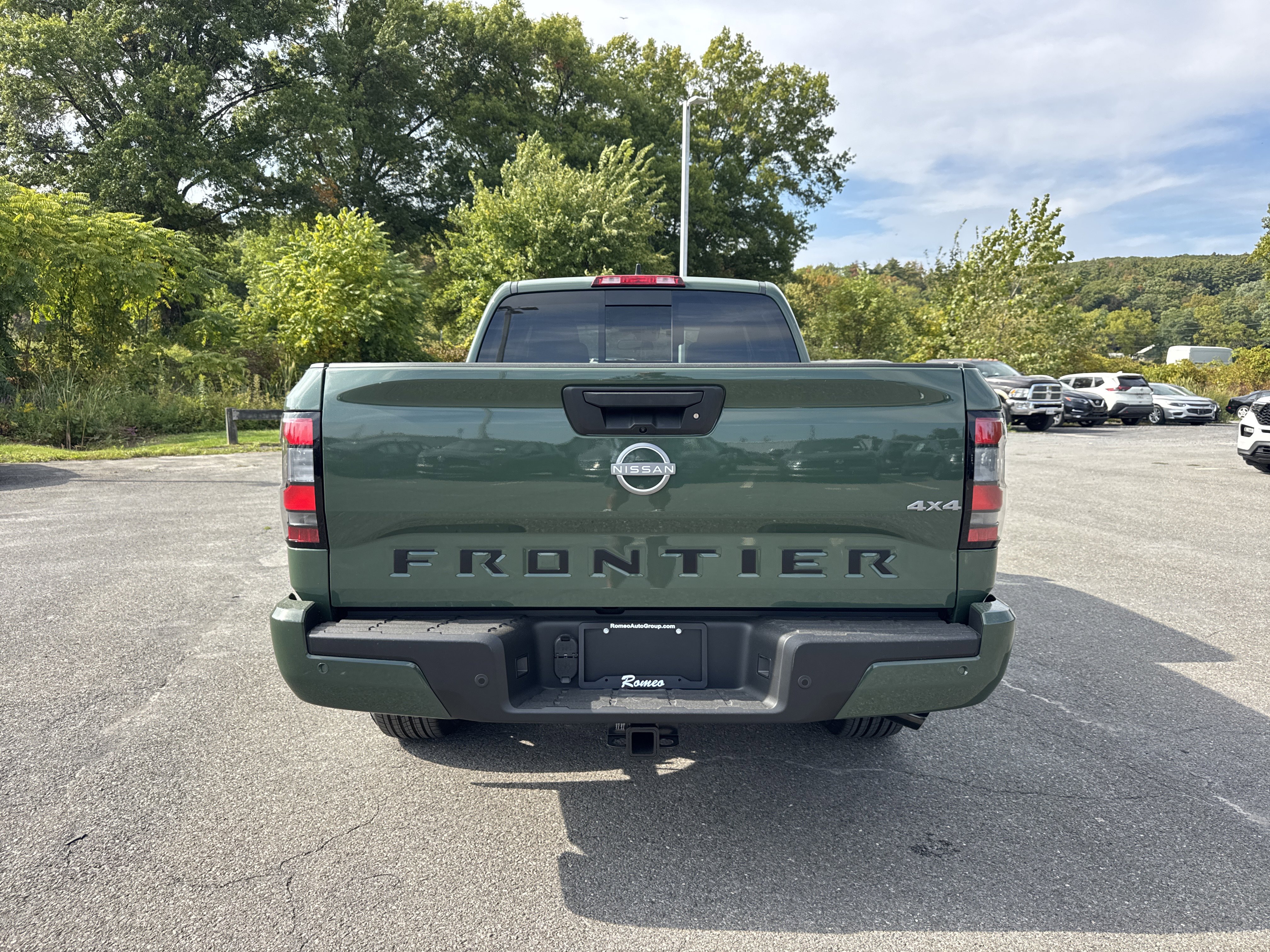 New 2026 Nissan Frontier SV image 6