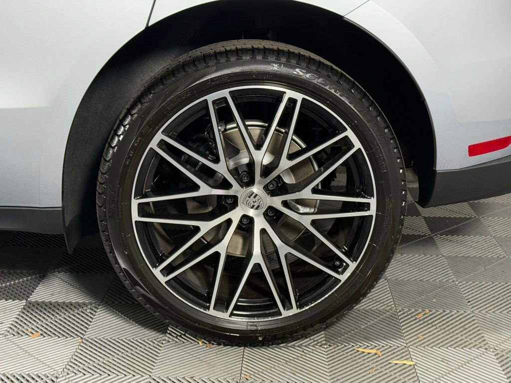 New 2026 Porsche Macan image 12