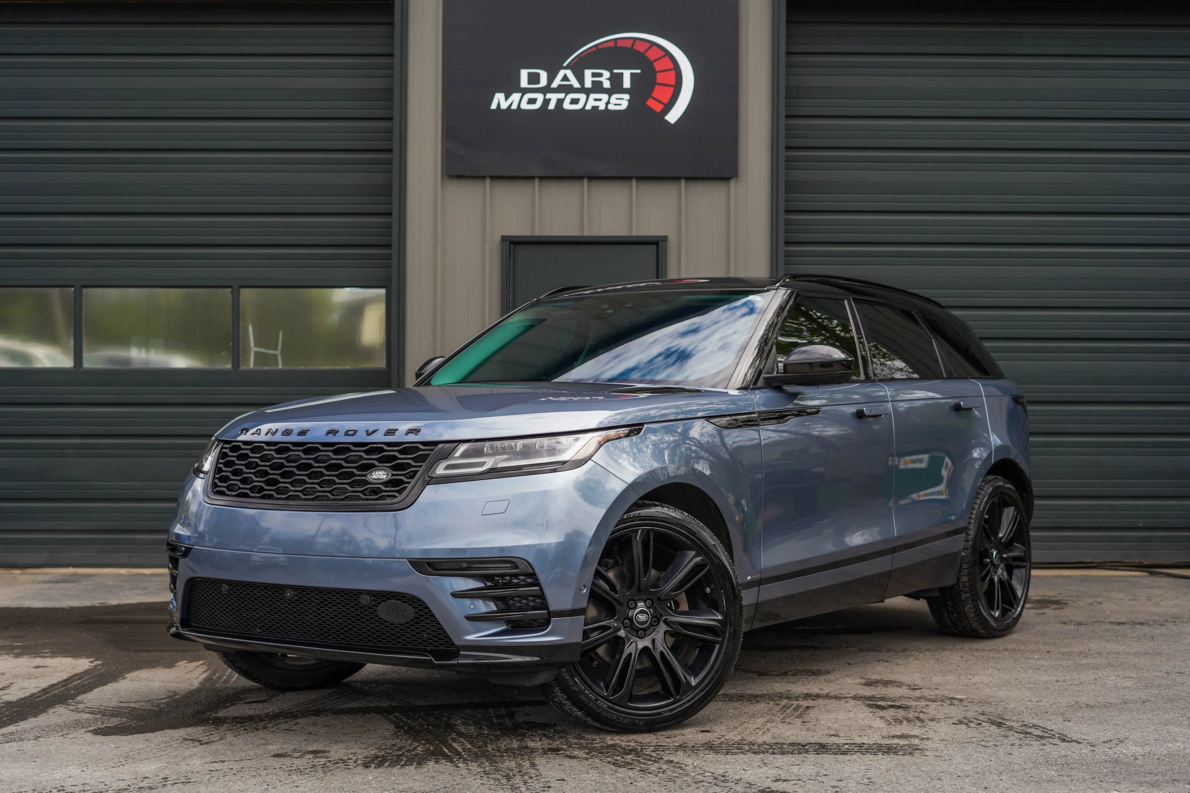 Used 2019 Land Rover Range Rover Velar R-Dynamic HSE AWD/4WD image 3