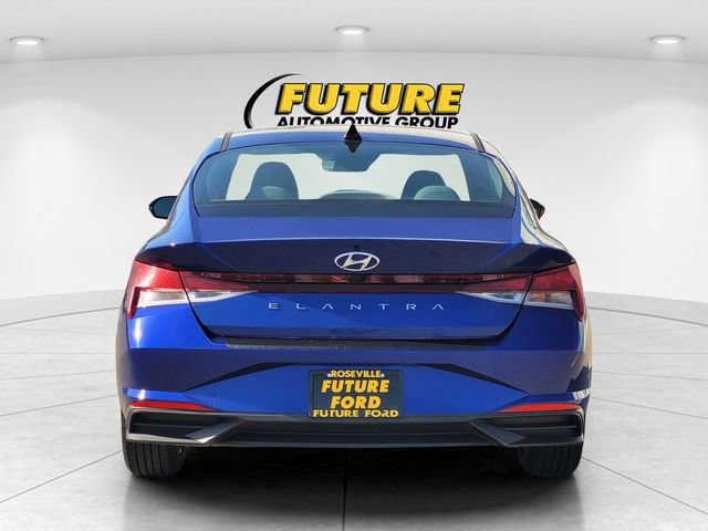 Used 2021 Hyundai Elantra SEL w/ Convenience Package FWD image 8