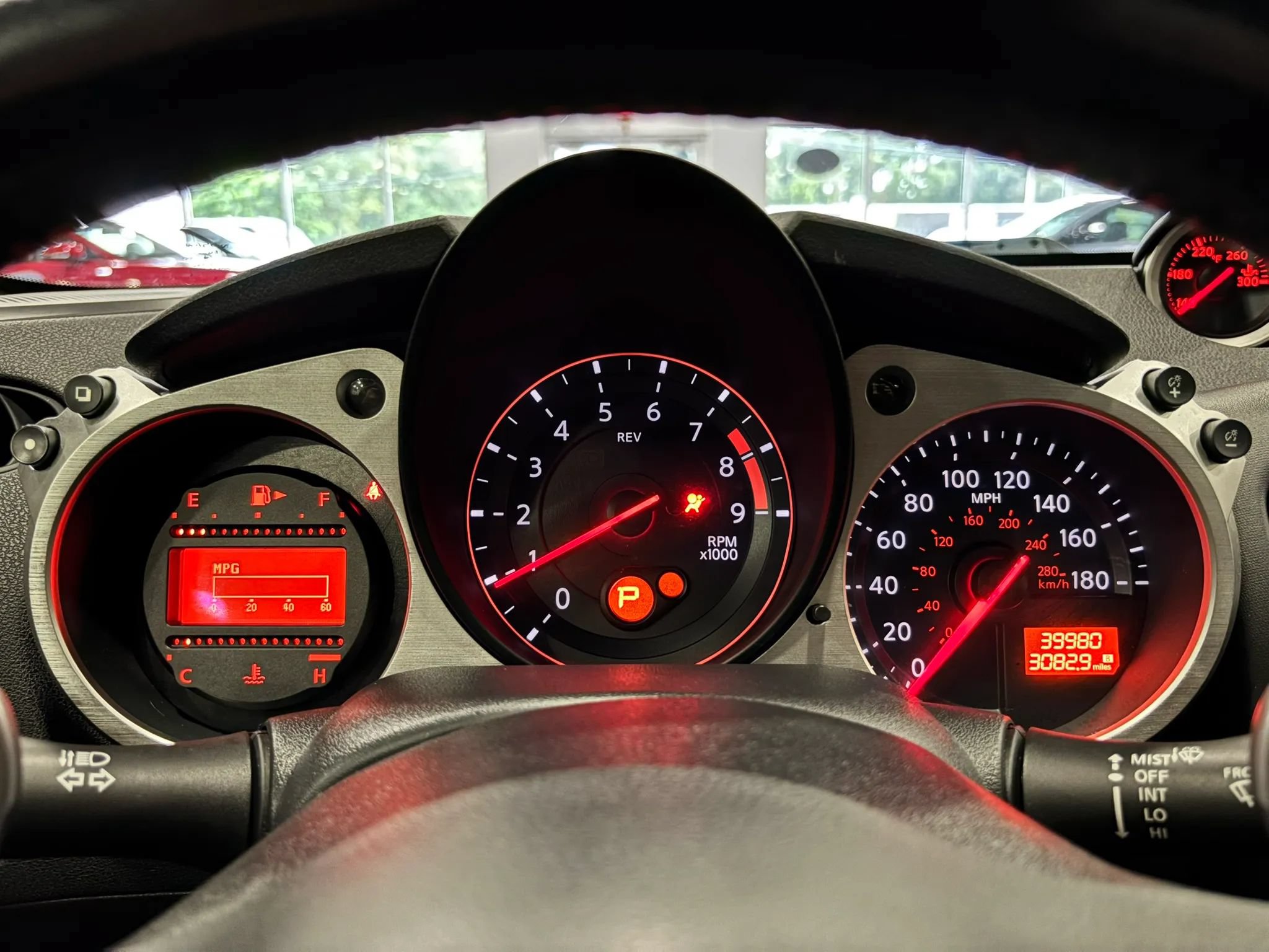 Used 2019 Nissan 370Z Touring RWD image 23