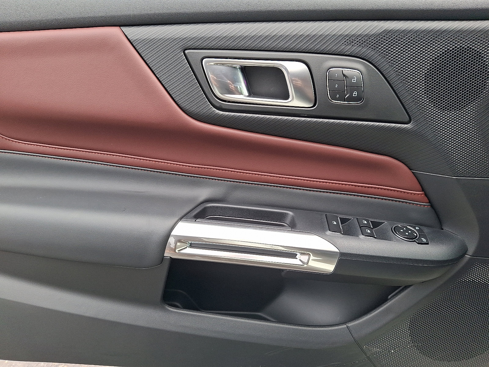 Used 2025 Ford Mustang GT Premium w/ 60th Anniversary Package image 12