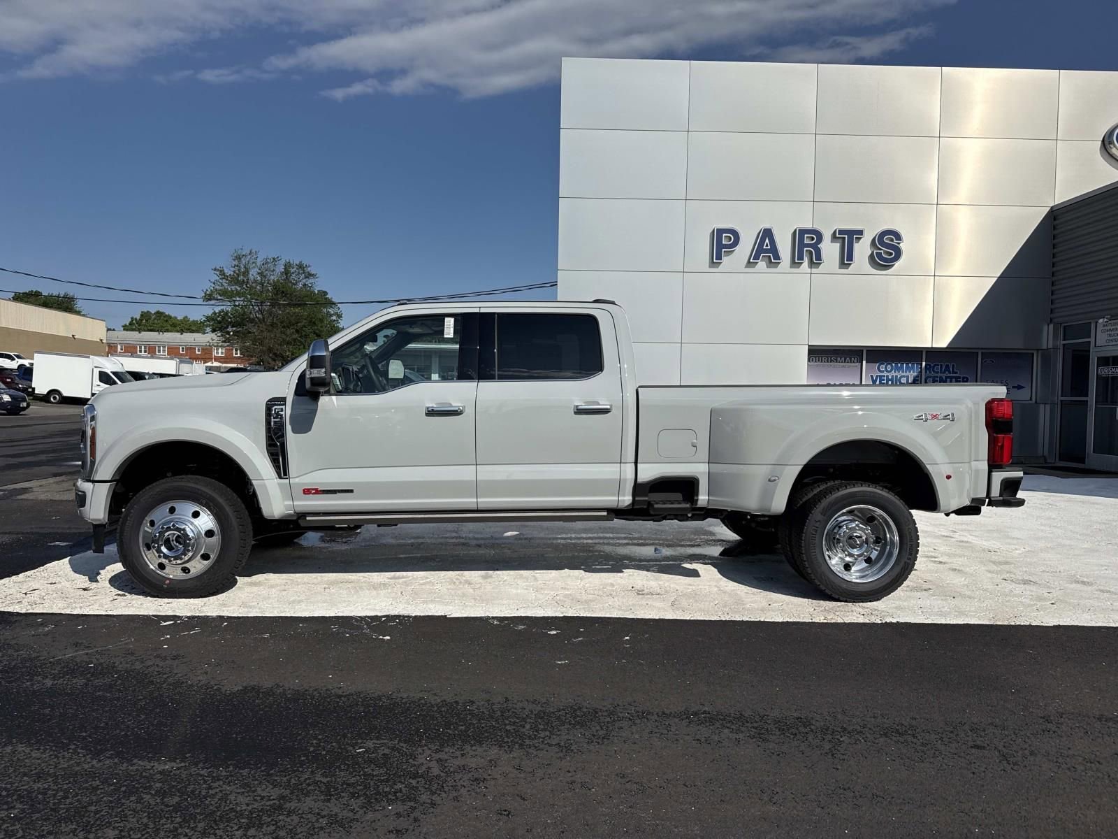New 2026 Ford F450 Platinum AWD/4WD image 6