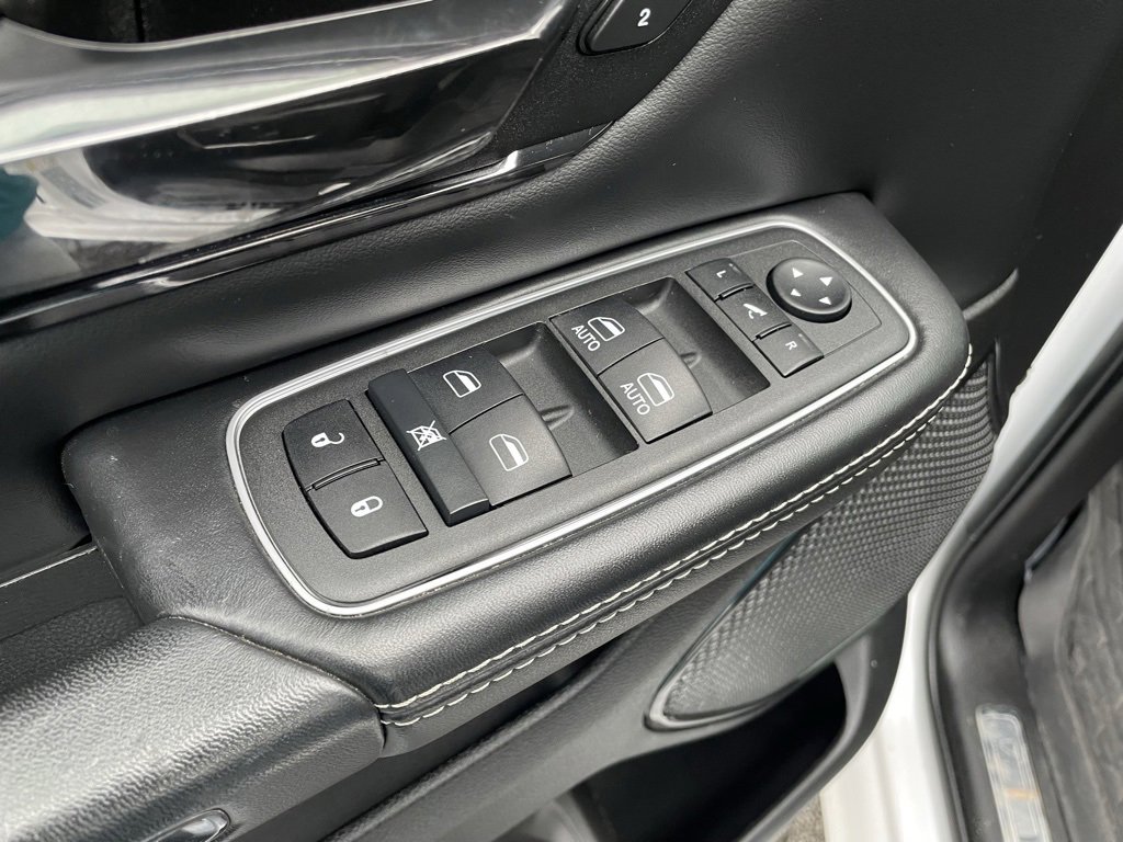 Used 2022 RAM 1500 Limited w/ Body-Colour Bumper Group image 12