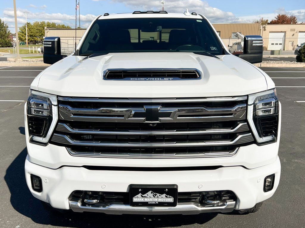 Used 2024 Chevrolet Silverado 2500 High Country image 14