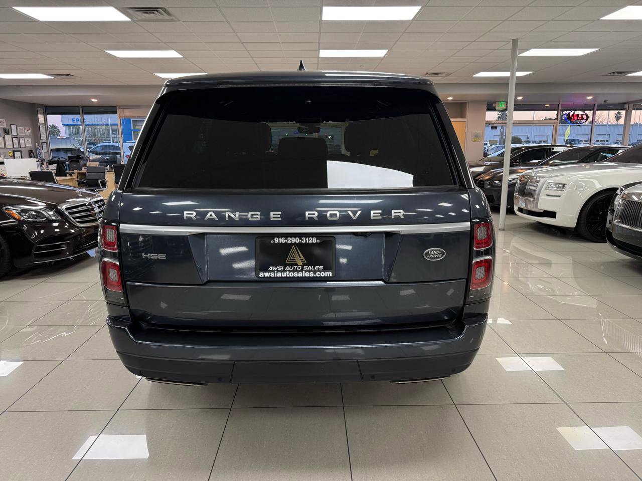 Used 2019 Land Rover Range Rover HSE image 5