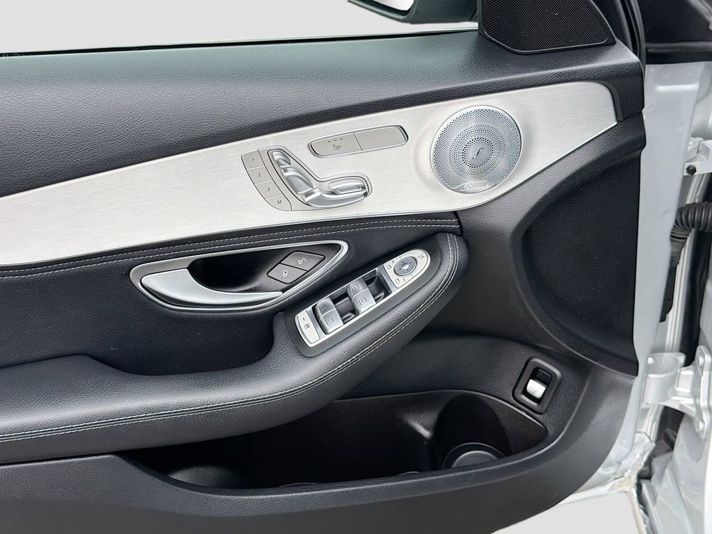 Used 2015 Mercedes-Benz C 300 4MATIC Sedan image 18
