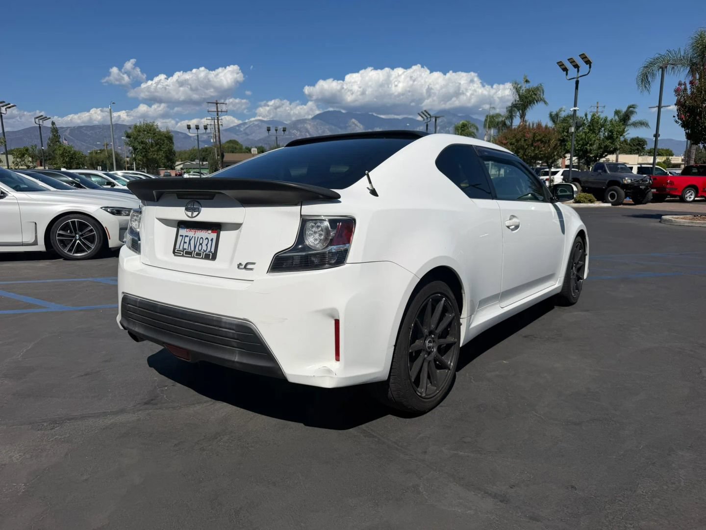 Used 2014 Scion tC FWD image 6