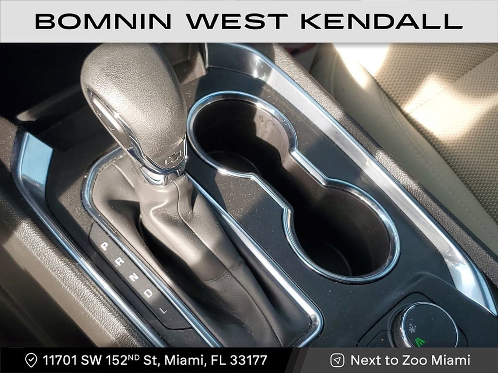 Used 2023 Chevrolet Traverse LS w/ Safety Package image 27