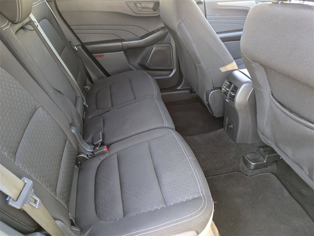 Used 2025 Ford Escape Active image 29
