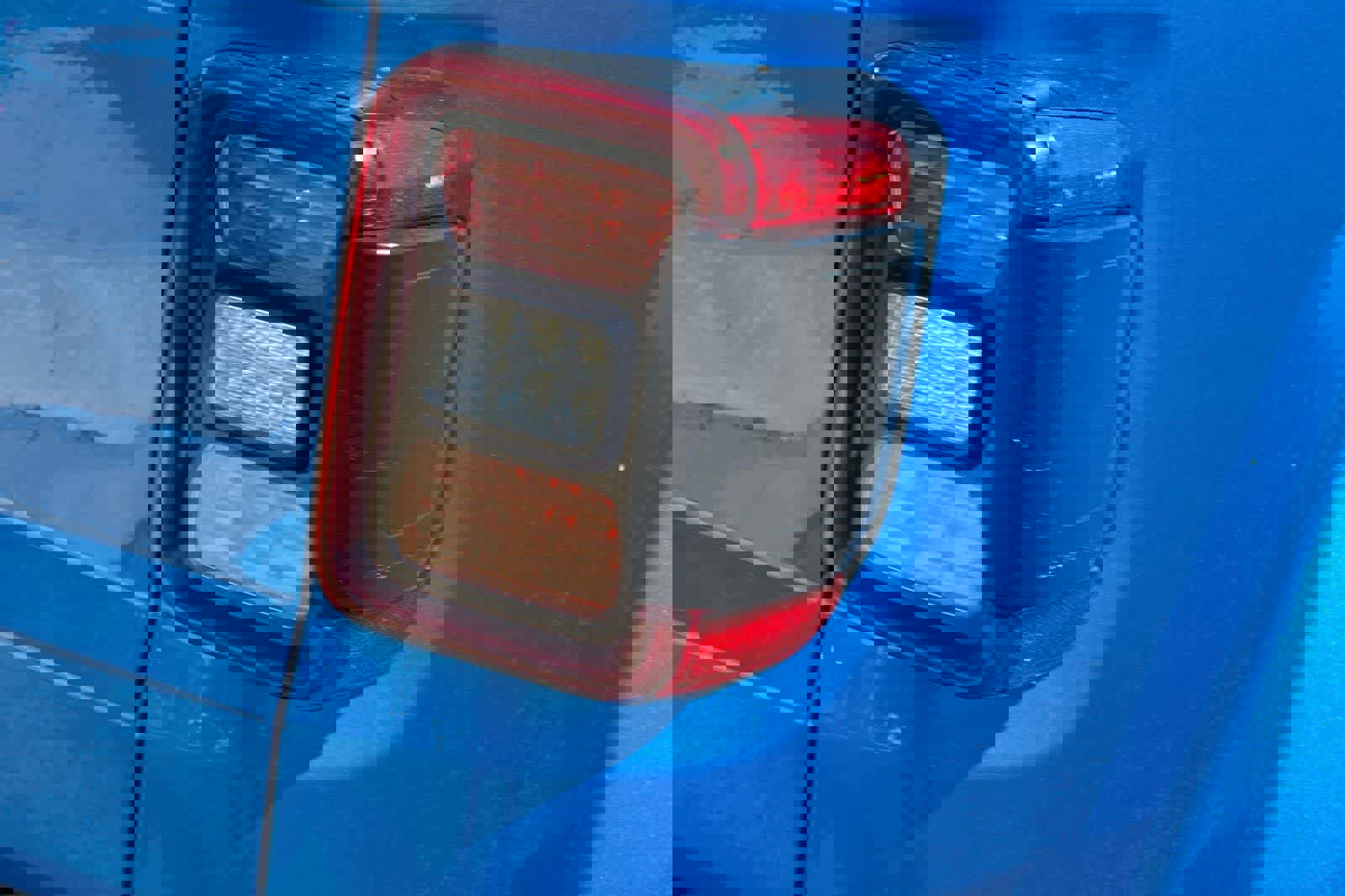 Used 2023 Jeep Gladiator Overland image 13