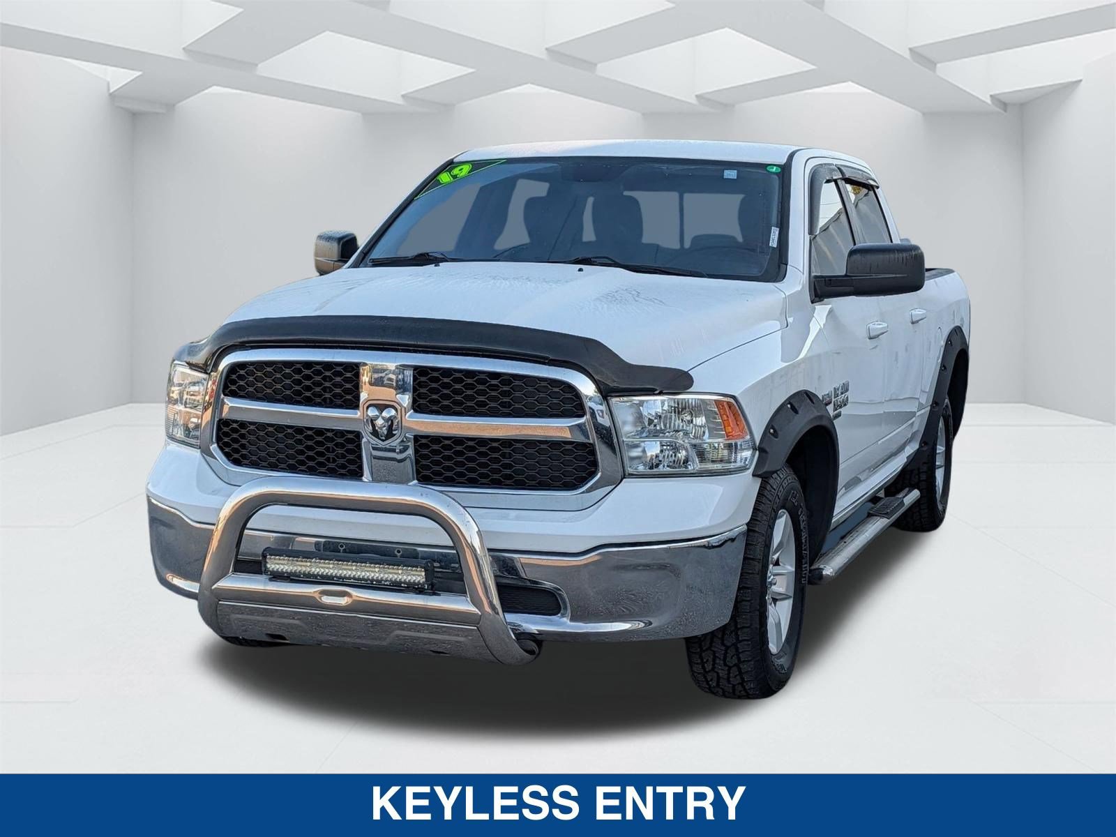 Used 2019 RAM 1500 Classic SLT RWD image 7