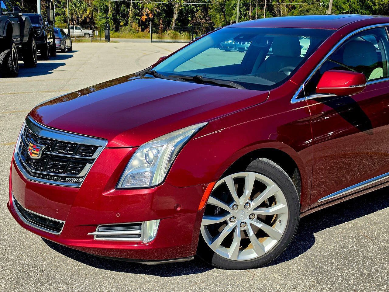 Used 2017 Cadillac XTS Luxury w/ Driver Awareness Package FWD image 3