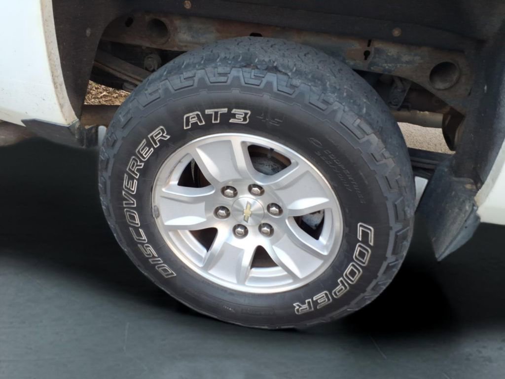 Used 2017 Chevrolet Silverado 1500 LT w/ All Star Edition image 18