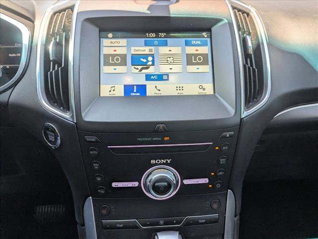 Used 2018 Ford Edge Titanium FWD image 14