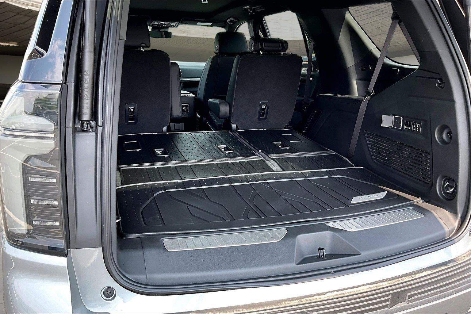 New 2026 Chevrolet Tahoe RST w/ Comfort Package AWD/4WD image 5