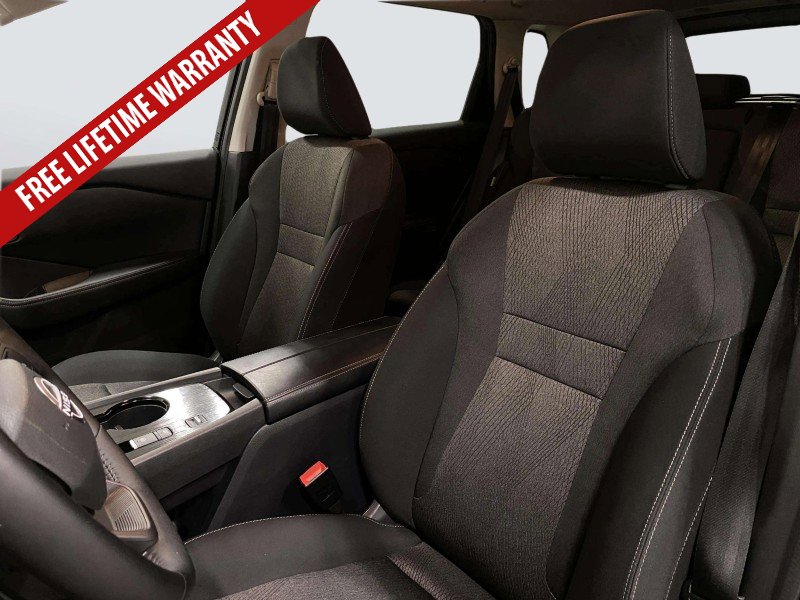 Used 2025 Nissan Rogue SV FWD image 27
