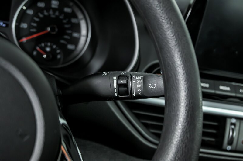 Used 2024 Kia Forte LXS FWD image 27