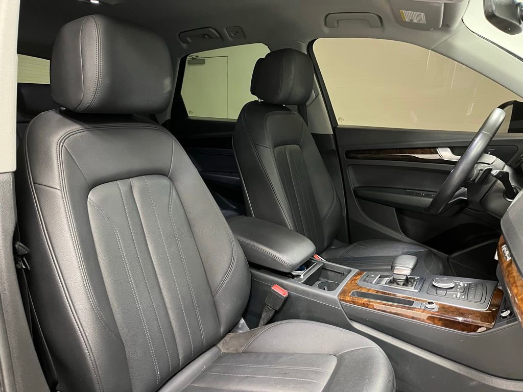 Used 2018 Audi Q5 2.0T Premium AWD/4WD image 59